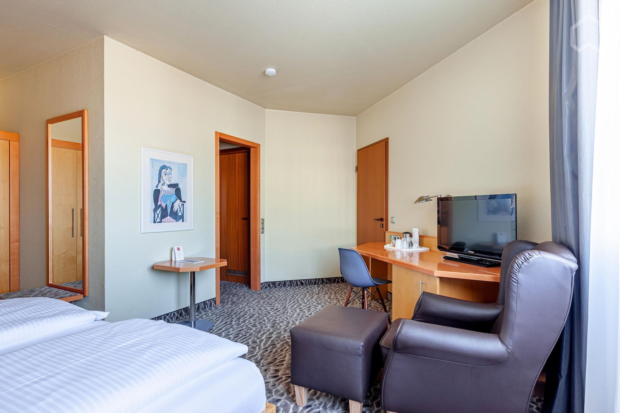 Doblergreen Hotel Stuttgart-Gerlingen Exteriör bild